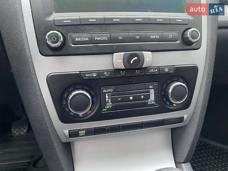 Лифтбек Skoda Octavia 2012 в Киеве фото 41 Лифтбек Skoda Octavia 2012 в Киеве