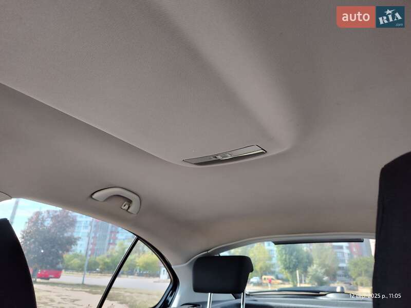 Лифтбек Skoda Octavia 2011 в Черкассах фото 11 Лифтбек Skoda Octavia 2011 в Черкассах