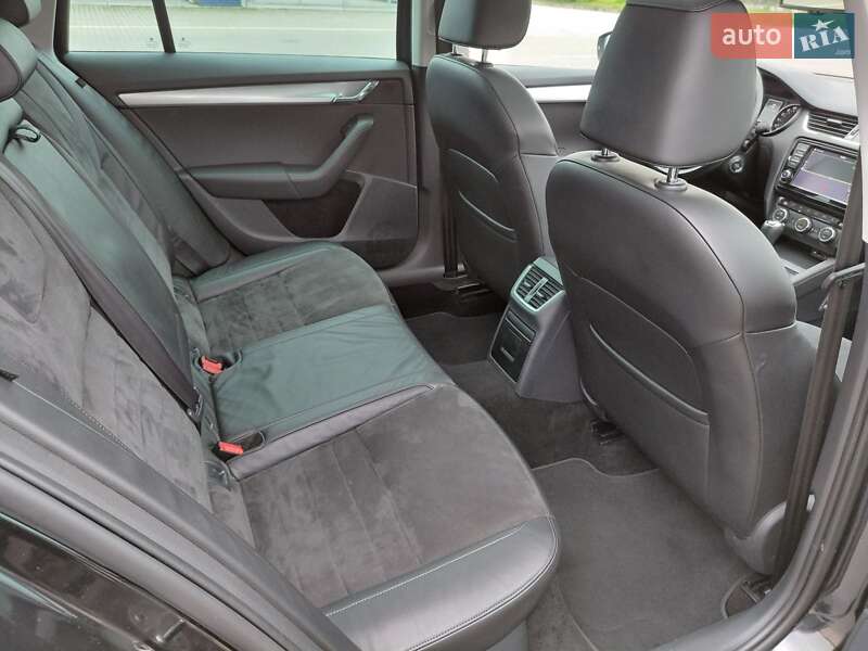 Універсал Skoda Octavia 2014 в Дубні