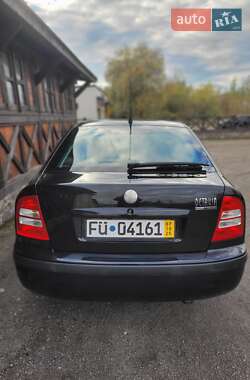 Лифтбек Skoda Octavia 2009 в 