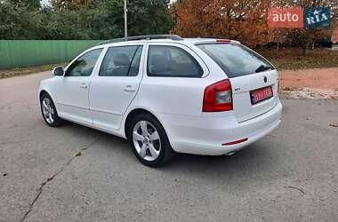 Универсал Skoda Octavia 2010 в 