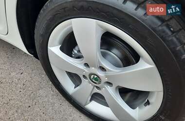 Универсал Skoda Octavia 2010 в 