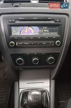 Лифтбек Skoda Octavia 2011 в 