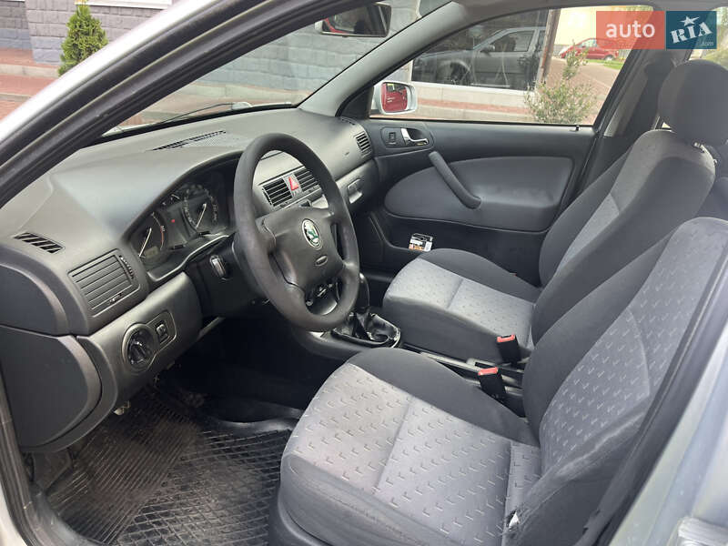 Ліфтбек Skoda Octavia 2008 в Львові