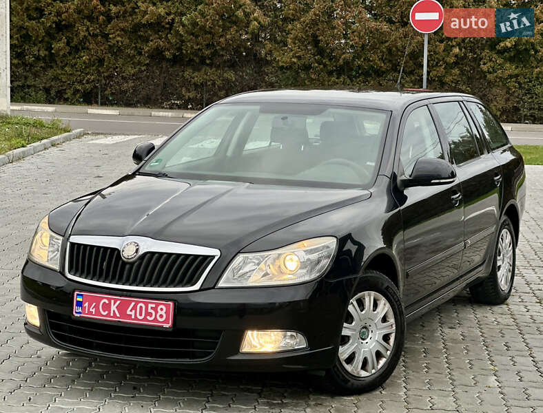 Универсал Skoda Octavia 2010 в Львове фото Универсал Skoda Octavia 2010 в Львове
