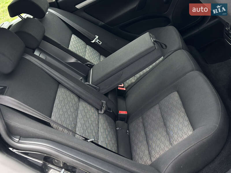 Универсал Skoda Octavia 2010 в Львове фото 32 Универсал Skoda Octavia 2010 в Львове