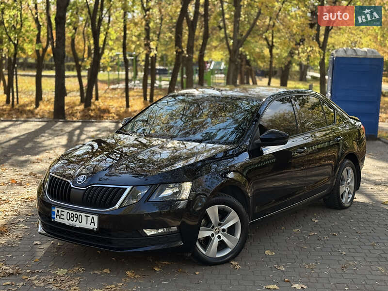 Лифтбек Skoda Octavia 2019 в Днепре фото 2 Лифтбек Skoda Octavia 2019 в Днепре