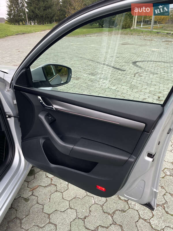 Универсал Skoda Octavia 2019 в Дубно