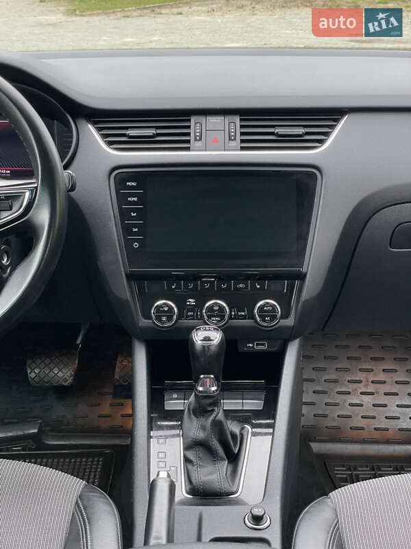 Универсал Skoda Octavia 2019 в Дубно