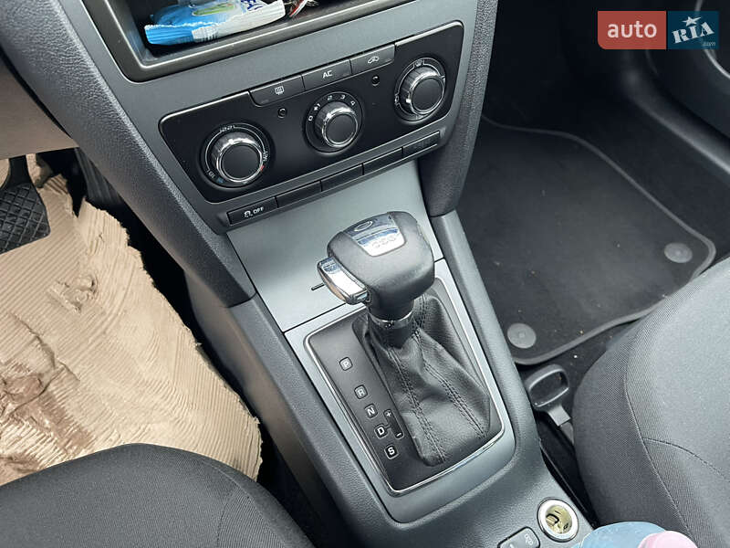 Лифтбек Skoda Octavia 2009 в Киеве