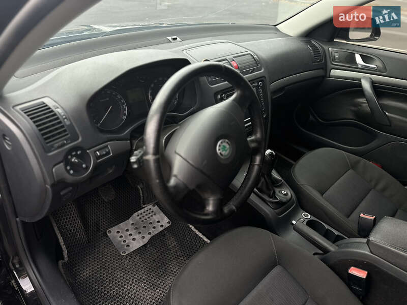 Лифтбек Skoda Octavia 2007 в Полтаве