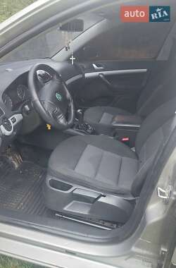 Лифтбек Skoda Octavia 2007 в 