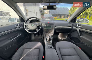 Лифтбек Skoda Octavia 2006 в 