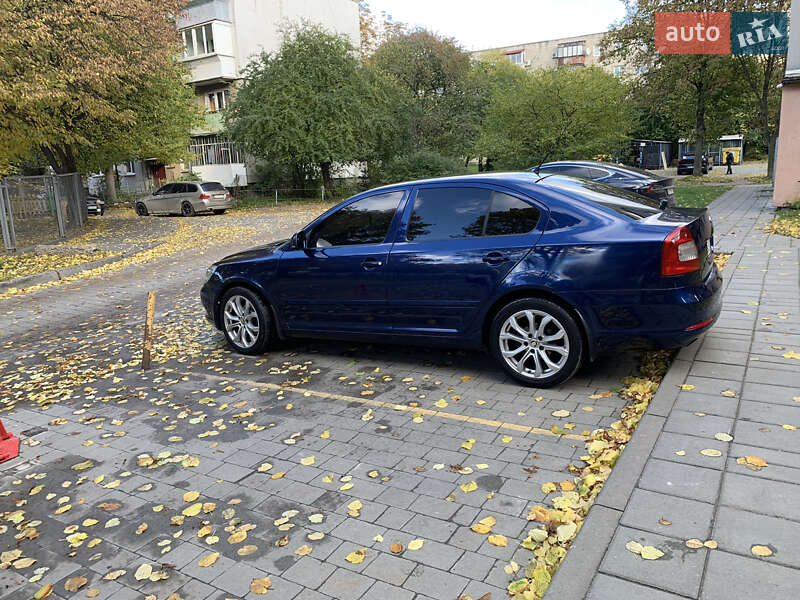 Лифтбек Skoda Octavia 2010 в Львове