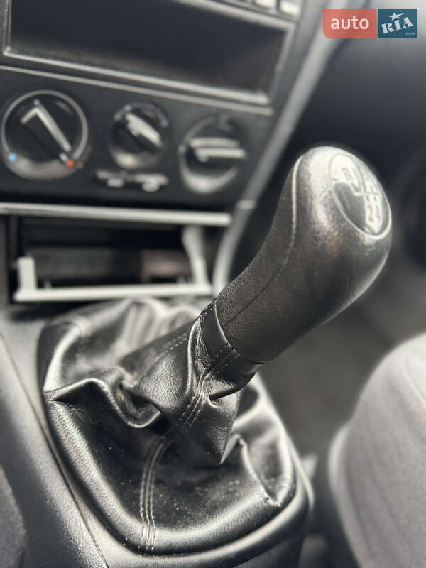 Універсал Skoda Octavia 2006 в Нововолинську