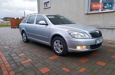 Универсал Skoda Octavia 2009 в 