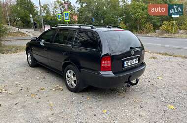 Универсал Skoda Octavia 2006 в  фото 5 Универсал Skoda Octavia 2006 в