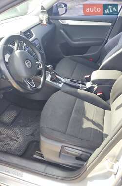 Лифтбек Skoda Octavia 2016 в 