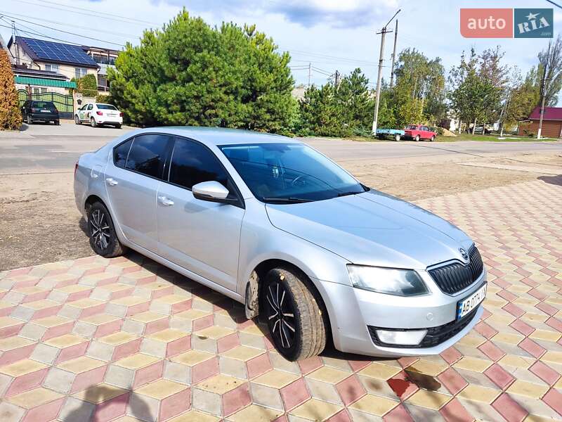 Лифтбек Skoda Octavia 2016 в 
