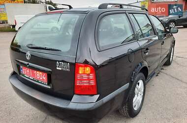 Универсал Skoda Octavia 2009 в 
