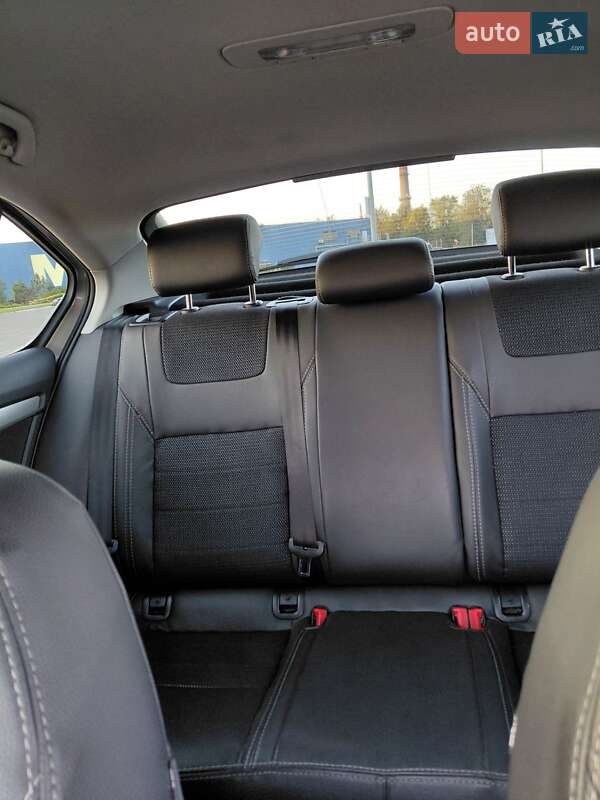 Лифтбек Skoda Octavia 2017 в Днепре фото 3 Лифтбек Skoda Octavia 2017 в Днепре