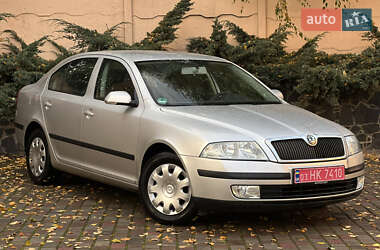 Лифтбек Skoda Octavia 2007 в 