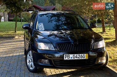 Универсал Skoda Octavia 2010 в 
