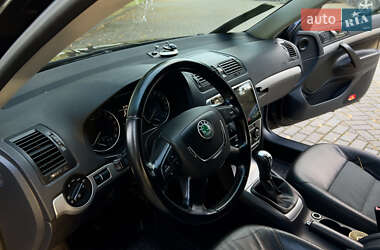 Универсал Skoda Octavia 2010 в 