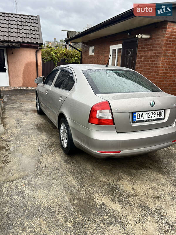 Лифтбек Skoda Octavia 2012 в Знаменке