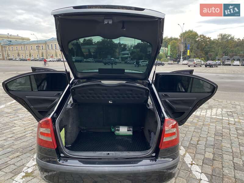 Лифтбек Skoda Octavia 2008 в Харькове