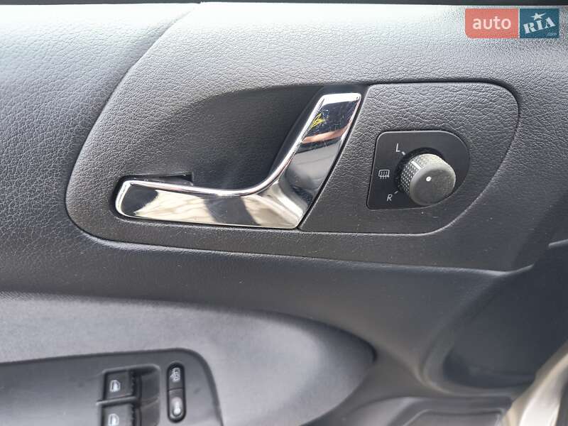 Ліфтбек Skoda Octavia 2009 в Нововолинську фото 11 Ліфтбек Skoda Octavia 2009 в Нововолинську