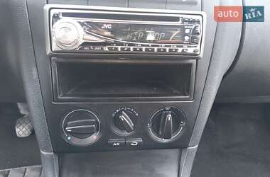 Лифтбек Skoda Octavia 2009 в 