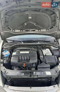 Лифтбек Skoda Octavia 2010 в 