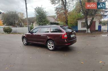 Универсал Skoda Octavia 2010 в 
