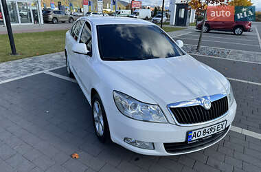 Ліфтбек Skoda Octavia 2011 в  фото 14 Ліфтбек Skoda Octavia 2011 в
