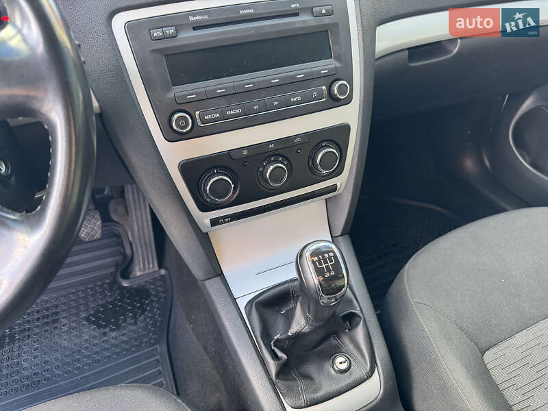 Лифтбек Skoda Octavia 2011 в Мукачево фото 29 Лифтбек Skoda Octavia 2011 в Мукачево