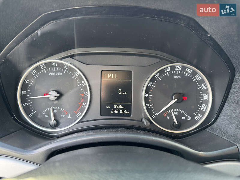 Лифтбек Skoda Octavia 2011 в Мукачево фото 39 Лифтбек Skoda Octavia 2011 в Мукачево