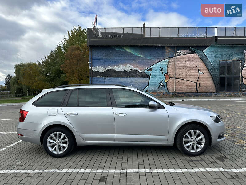 Универсал Skoda Octavia 2020 в Луцке фото 7 Универсал Skoda Octavia 2020 в Луцке
