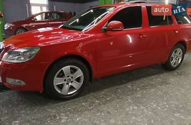 Универсал Skoda Octavia 2012 в 