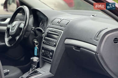 Универсал Skoda Octavia 2011 в 