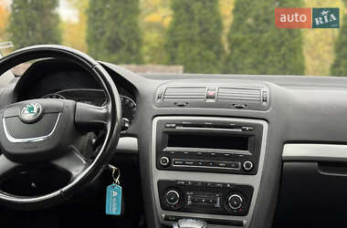 Универсал Skoda Octavia 2011 в 