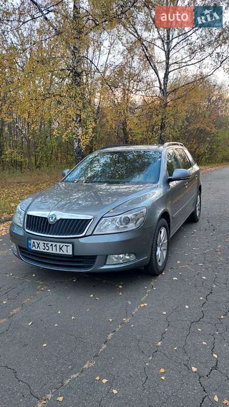 Универсал Skoda Octavia 2012 в Лозовой фото 10 Универсал Skoda Octavia 2012 в Лозовой