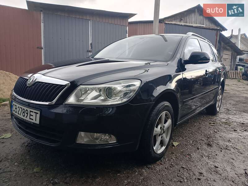 Универсал Skoda Octavia 2010 в 
