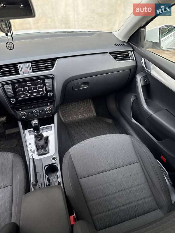 Универсал Skoda Octavia 2016 в Киеве фото 19 Универсал Skoda Octavia 2016 в Киеве