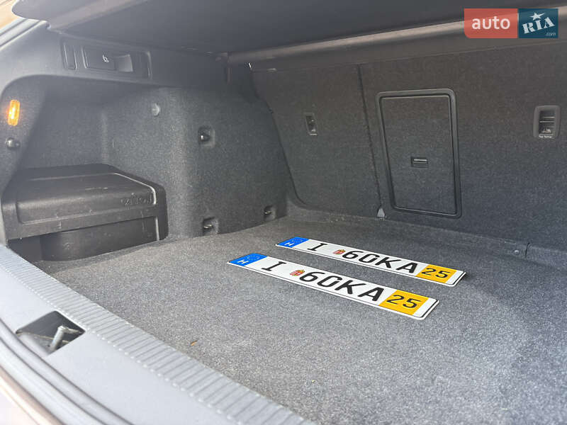 Универсал Skoda Octavia 2018 в Берегово