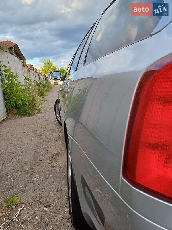 Універсал Skoda Octavia 2011 в Львові