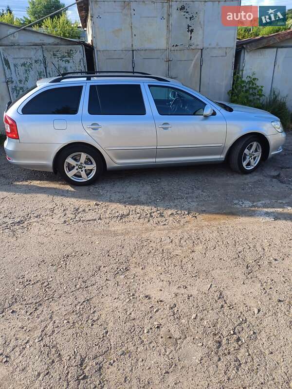 Універсал Skoda Octavia 2011 в Львові