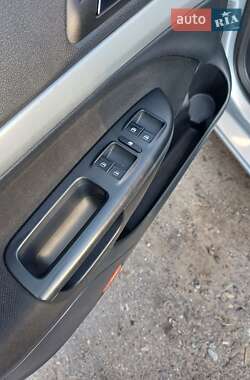 Универсал Skoda Octavia 2011 в 