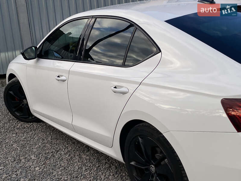 Лифтбек Skoda Octavia 2021 в Львове