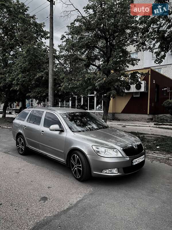 Универсал Skoda Octavia 2011 в Бердичеве фото 15 Универсал Skoda Octavia 2011 в Бердичеве